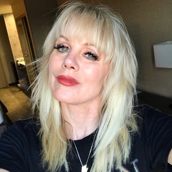 Meet your posher - Picture 1 of 1